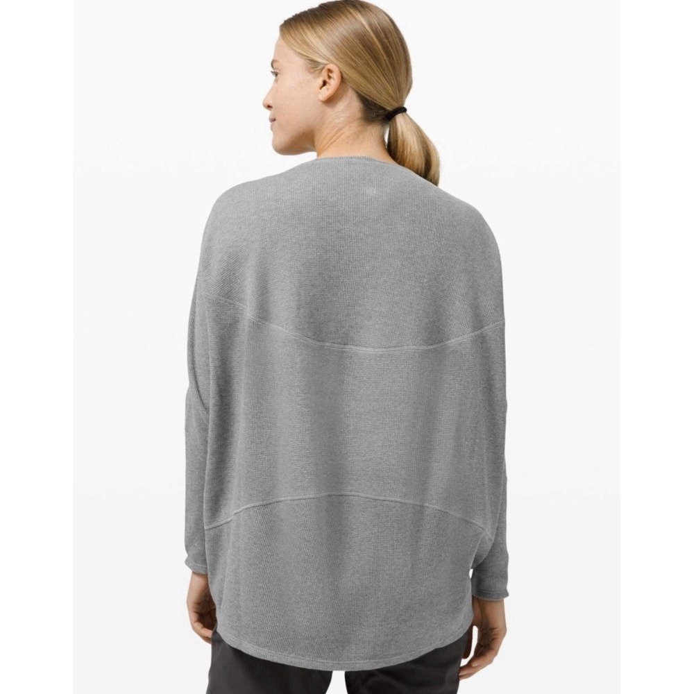 New Lululemon Back in Action Long Sleeve size 10 Waffle Gray Oversized Stretch